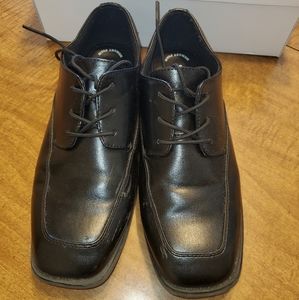 Boys dress shoes